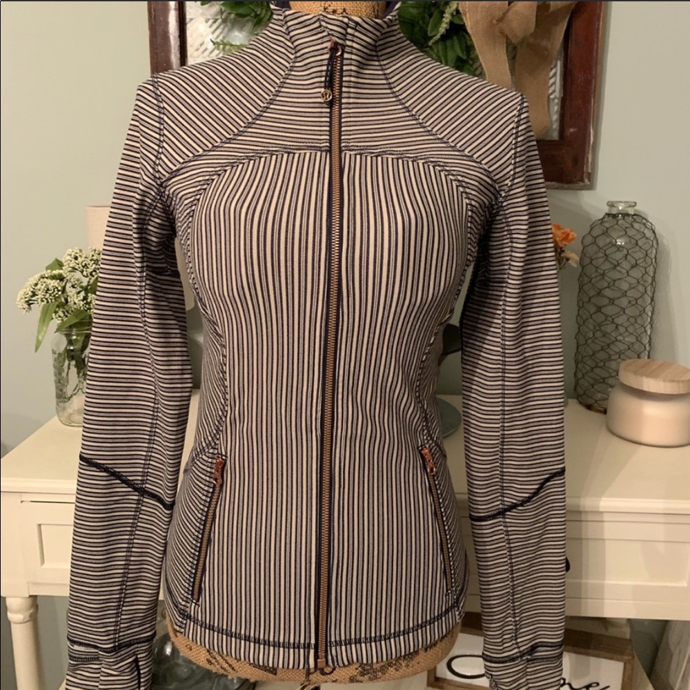 Lululemon striped jacket navy and cream
